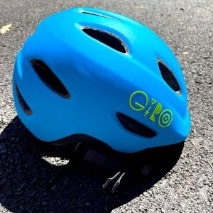 Giro Youth Scamp Helmet
